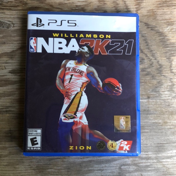 PS5 - NBA2K21 - Picture 1 of 3